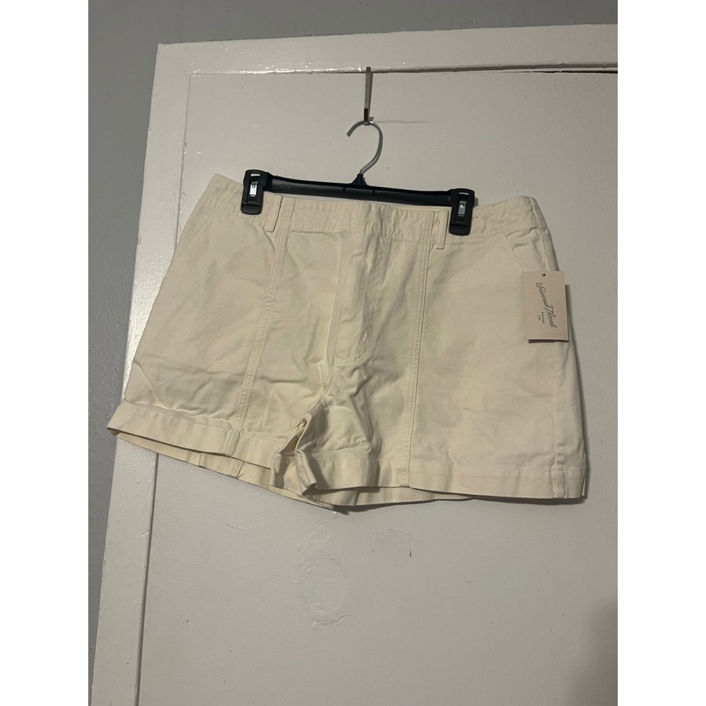 Universal Thread Cream High Rise Chino Shorts Womens 14 NWT Off White Cotton